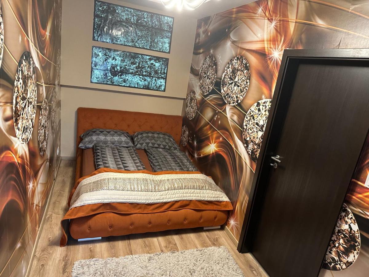 Mox Downtown Apartman Debreczyn Zewnętrze zdjęcie